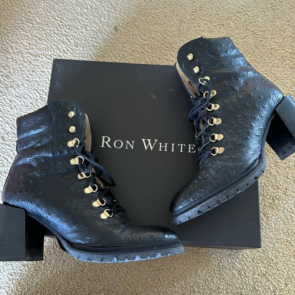 Rob White Comando Boots